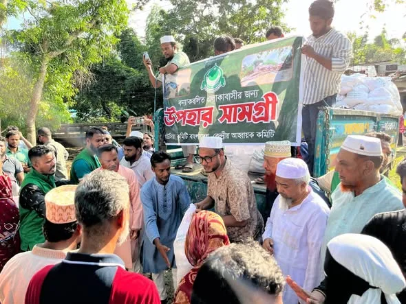 Flood Relief Reaches Balaghata, Bandarban — photo 2